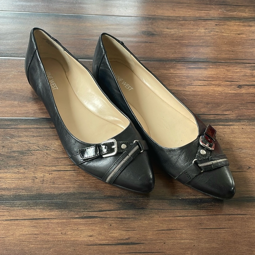 Nine West black leather pointed toe flats